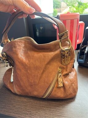 Michael Kors Matilda Leather Satchel Handbag - Stylish Everyday Shoulder Bag